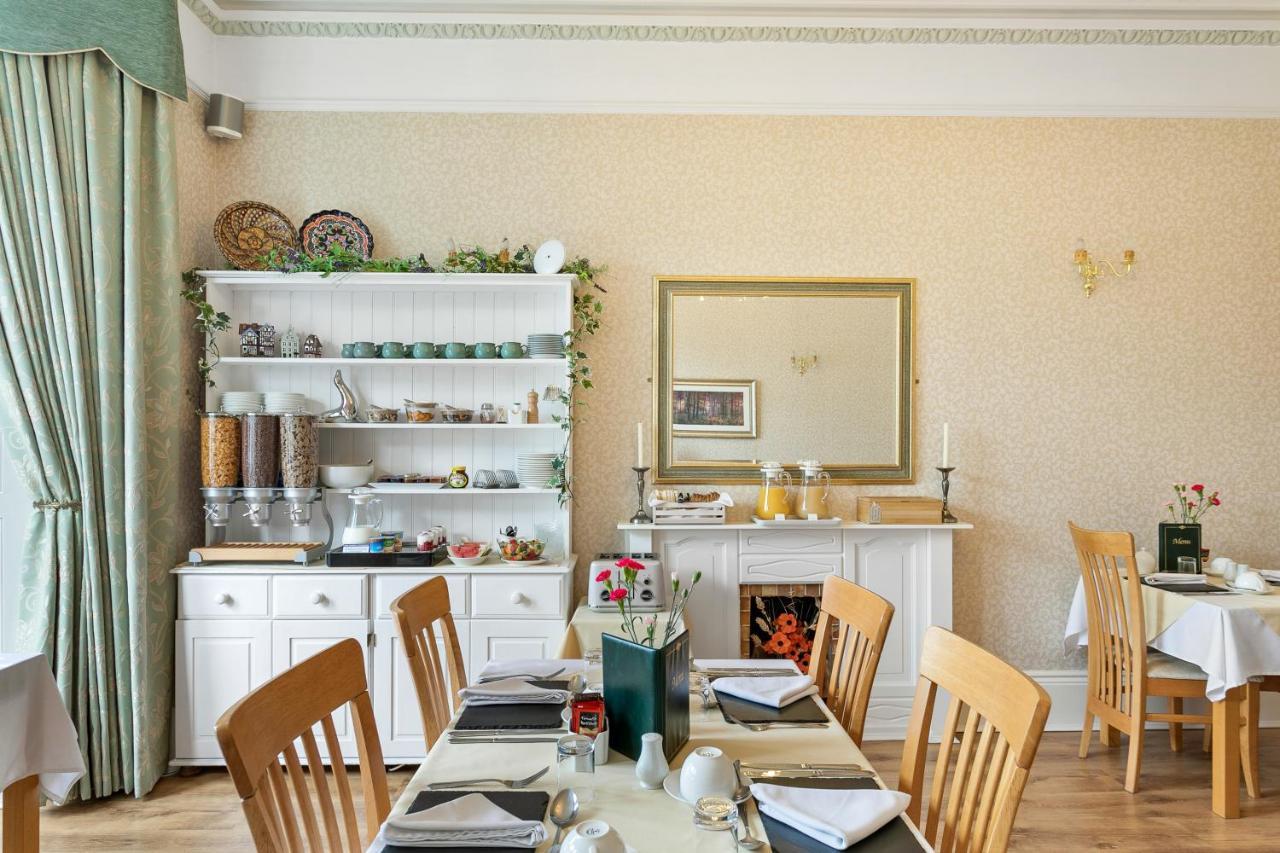 Kings Lodge Torquay Bagian luar foto