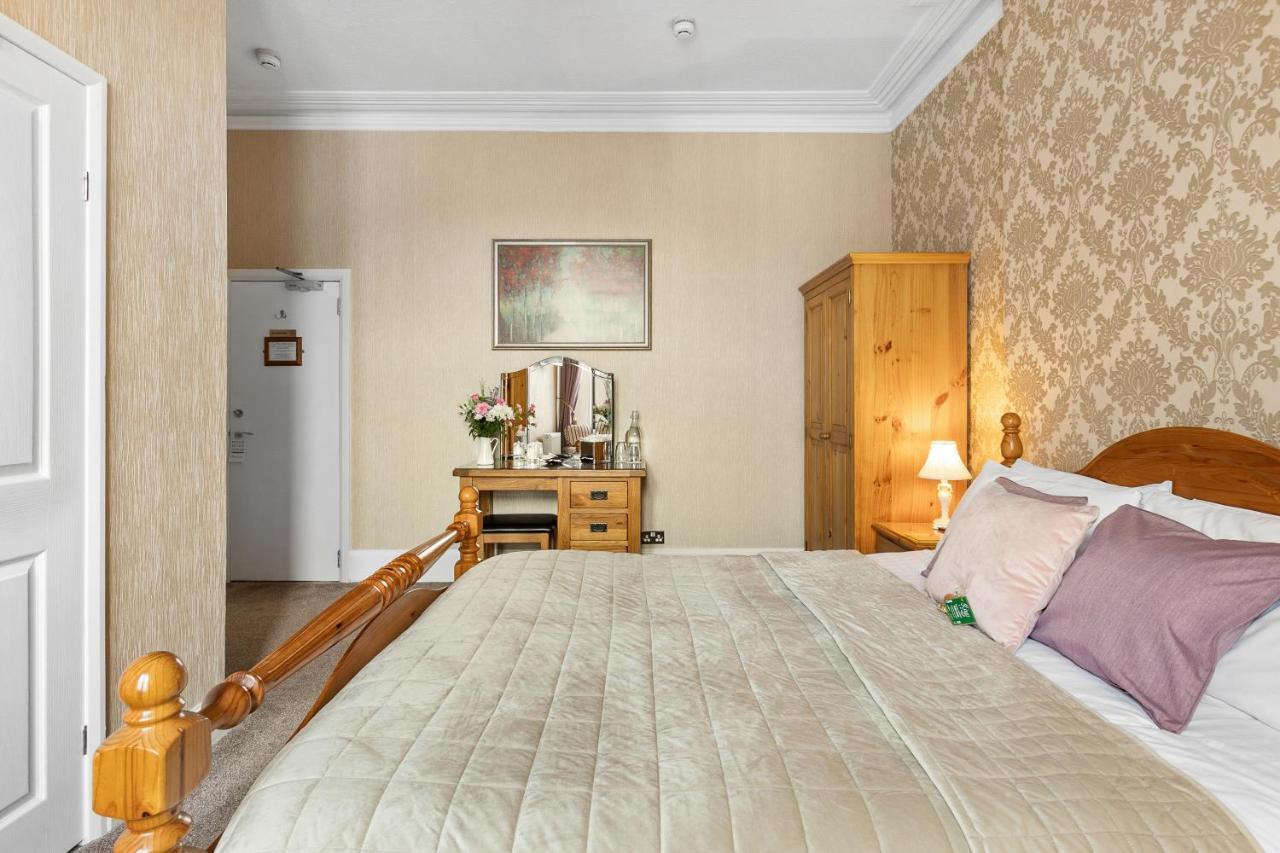 Kings Lodge Torquay Bagian luar foto