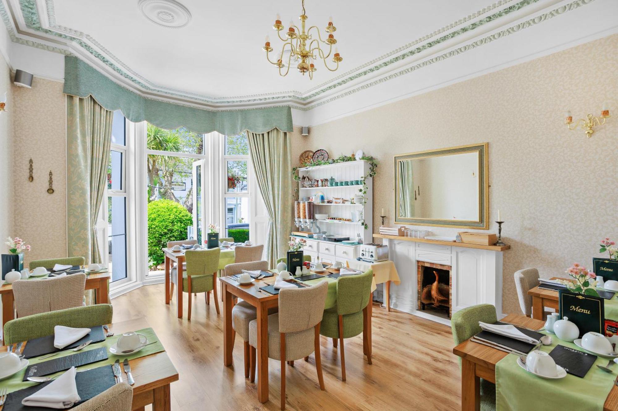 Kings Lodge Torquay Bagian luar foto
